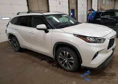 2020 Toyota Highlander Xle from USA, damaged, VIN 5TDGZRBH8LS510853